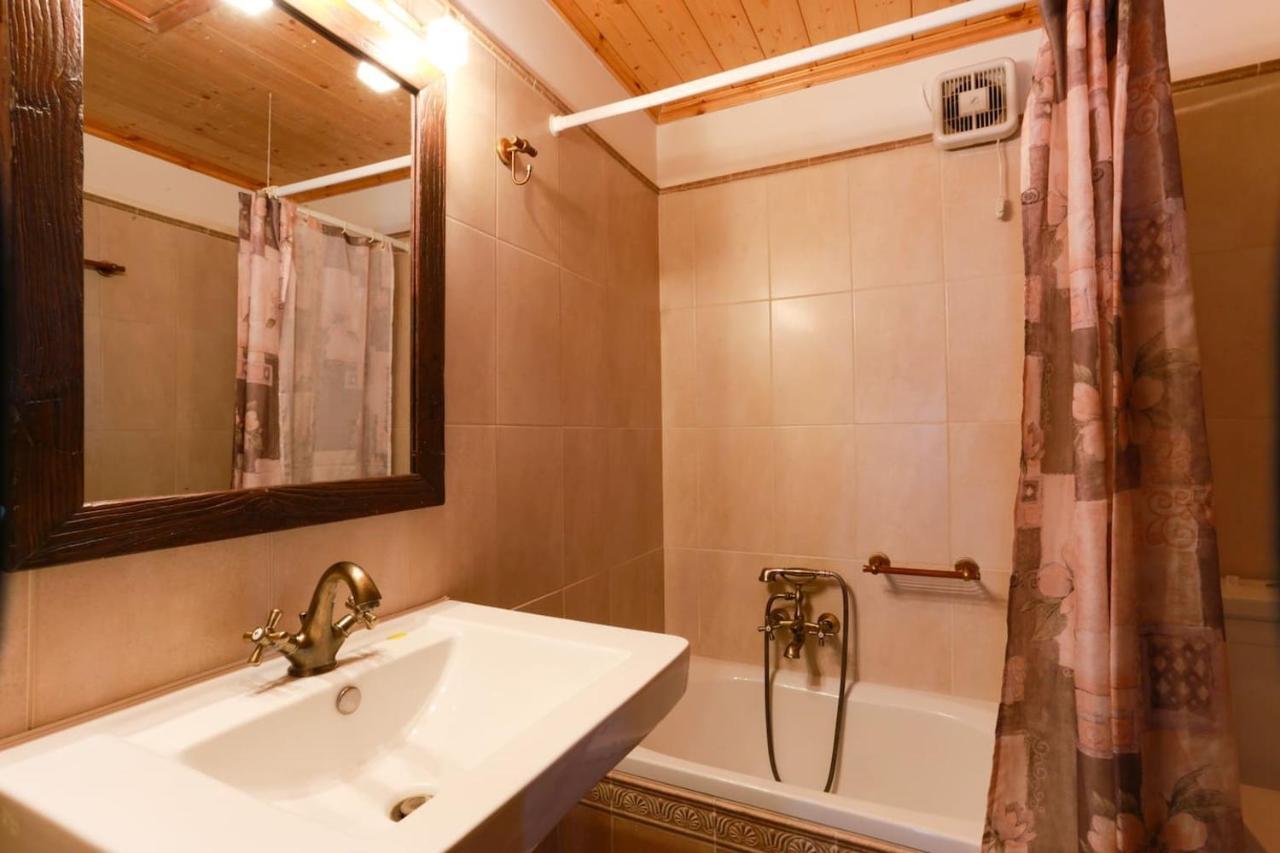 To Spiti Sto Castro Apartment Nafpaktos Exterior photo